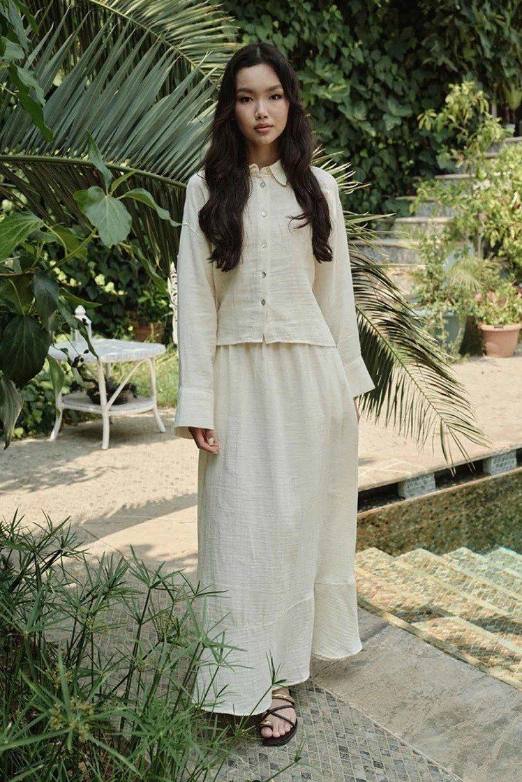 butter yellow skirt set