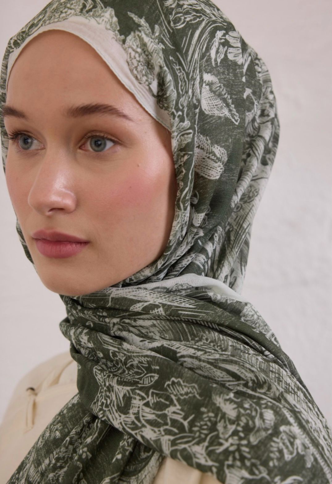 green secret elegance printed hijab