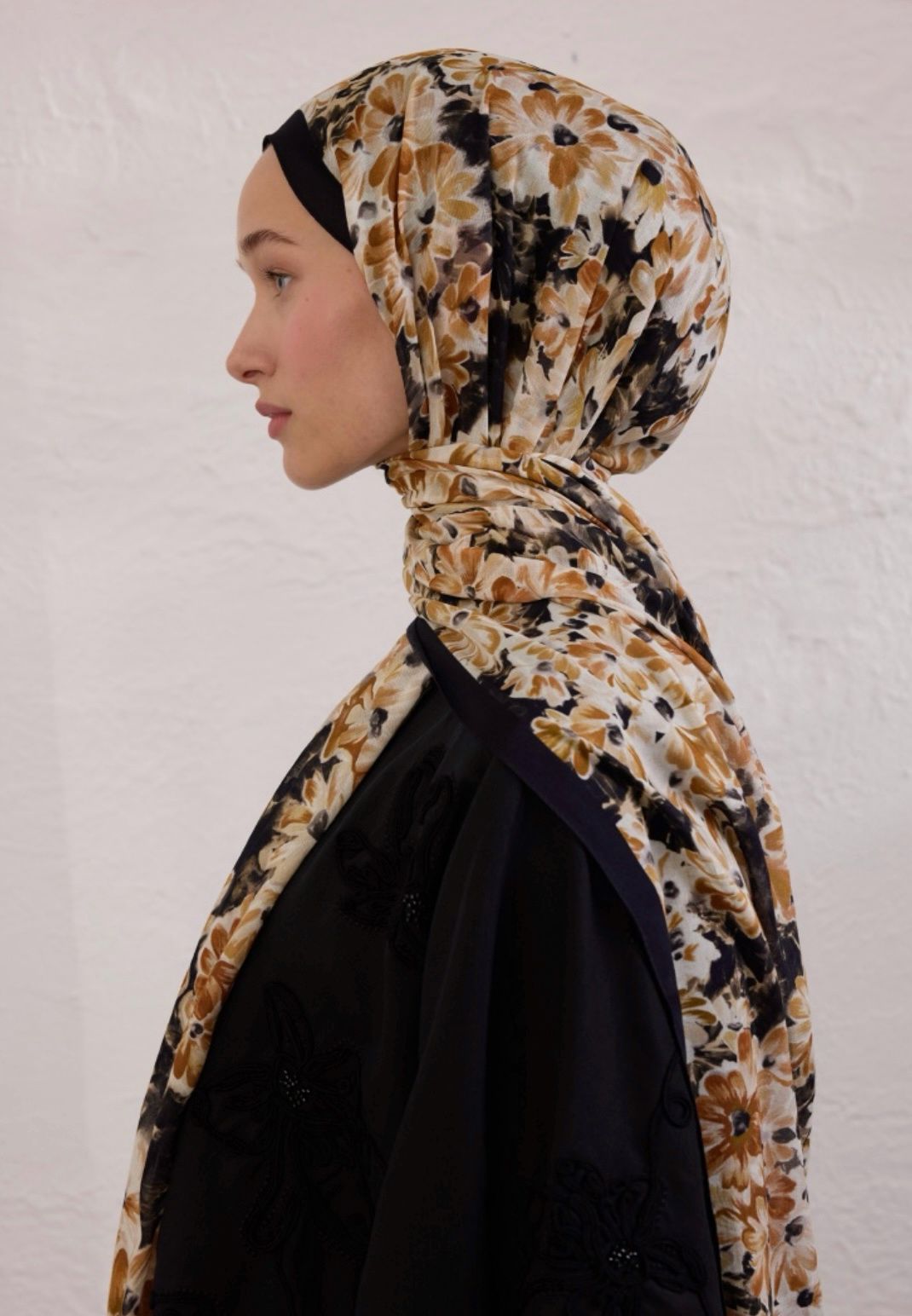 light flora printed hijab