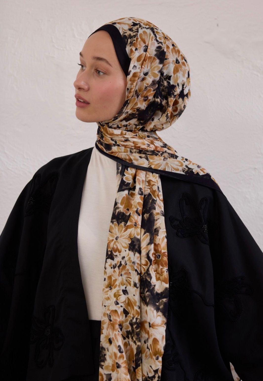 light flora printed hijab