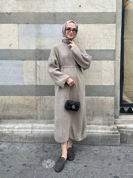 Long wool beige dress