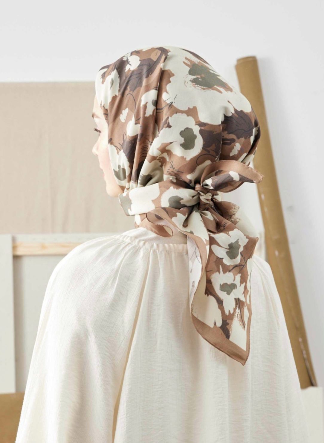 multi flower in camel squared hijab