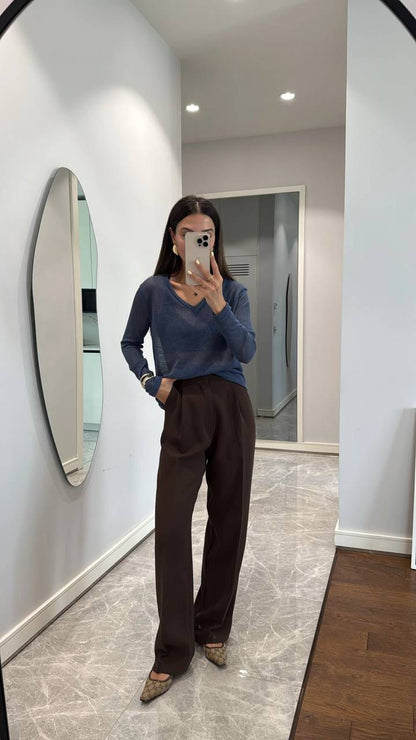 brown trouser
