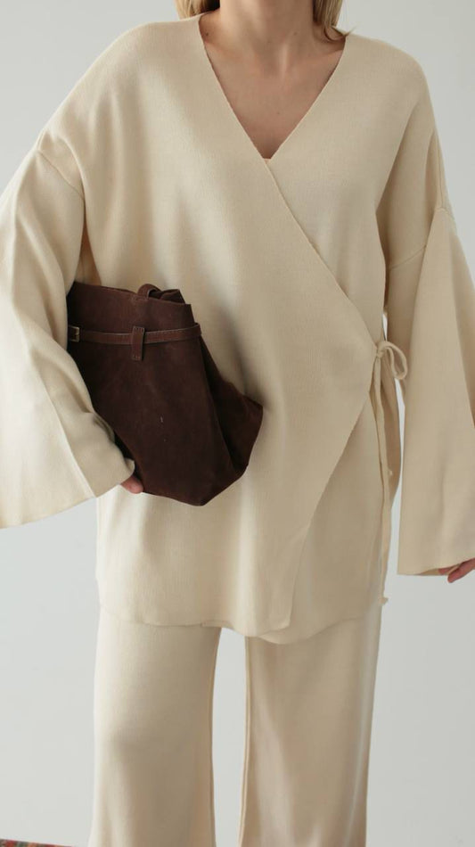 beige soft wool set