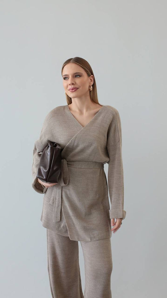 taupe wrap set