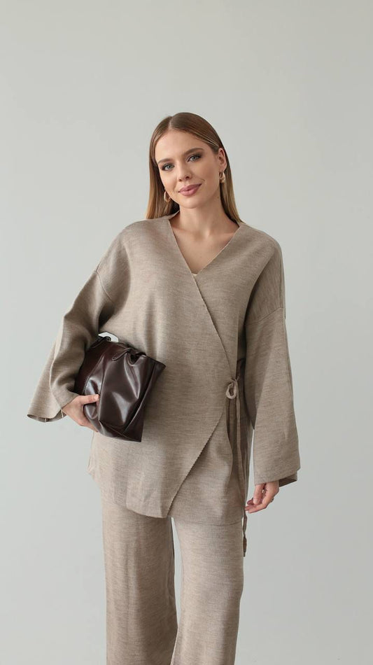 greige soft wool set