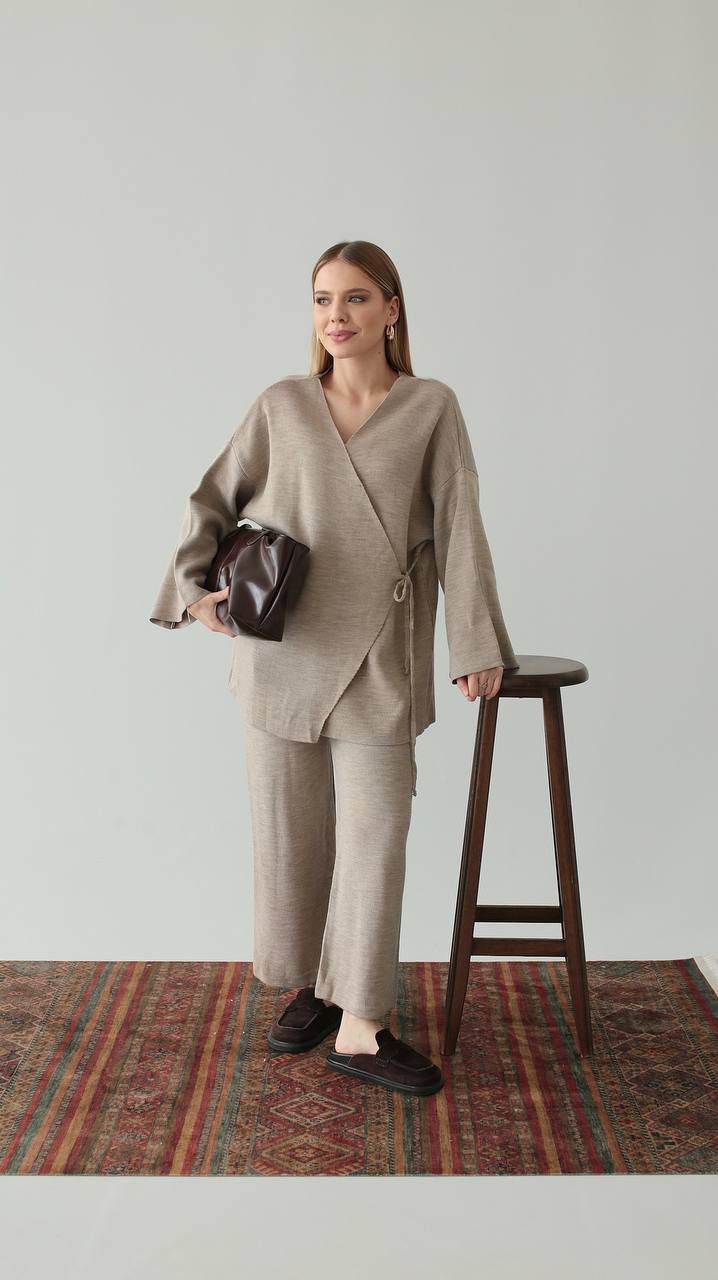 greige soft wool set