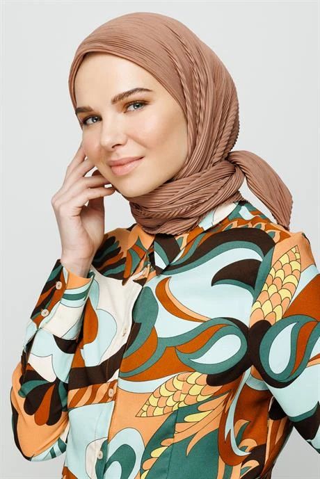 camel squared stripped hijab