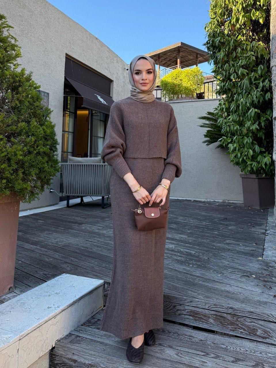 Brown wool dress with top