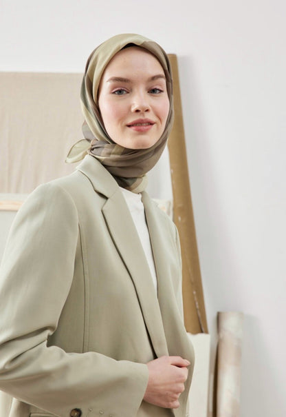 color mix pattern in green squared hijab